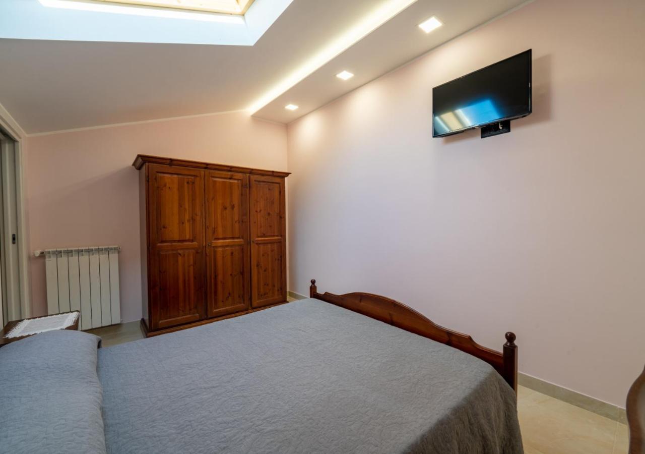 Villa Dei Cesari Bed & Breakfast Santa Maria La Carita Exterior photo