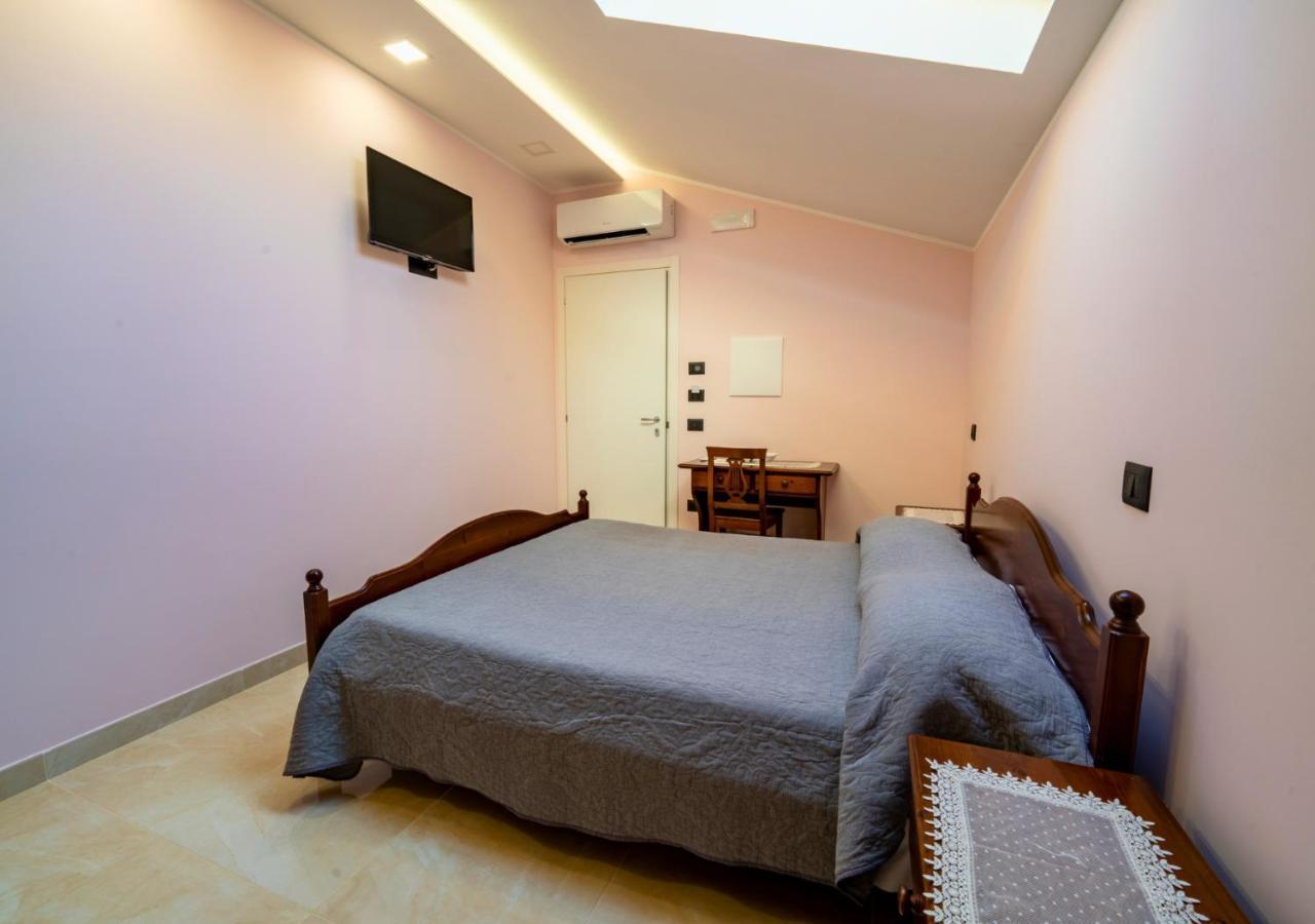 Villa Dei Cesari Bed & Breakfast Santa Maria La Carita Exterior photo